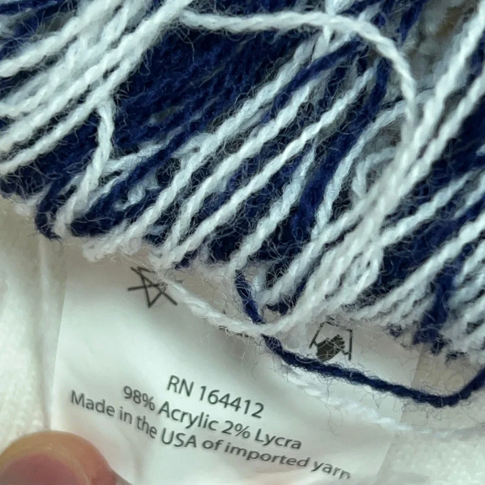 USA Soccer Scarf Mens OS Blue Red White Knit Fringe Fan Gear USA Soccer Logo